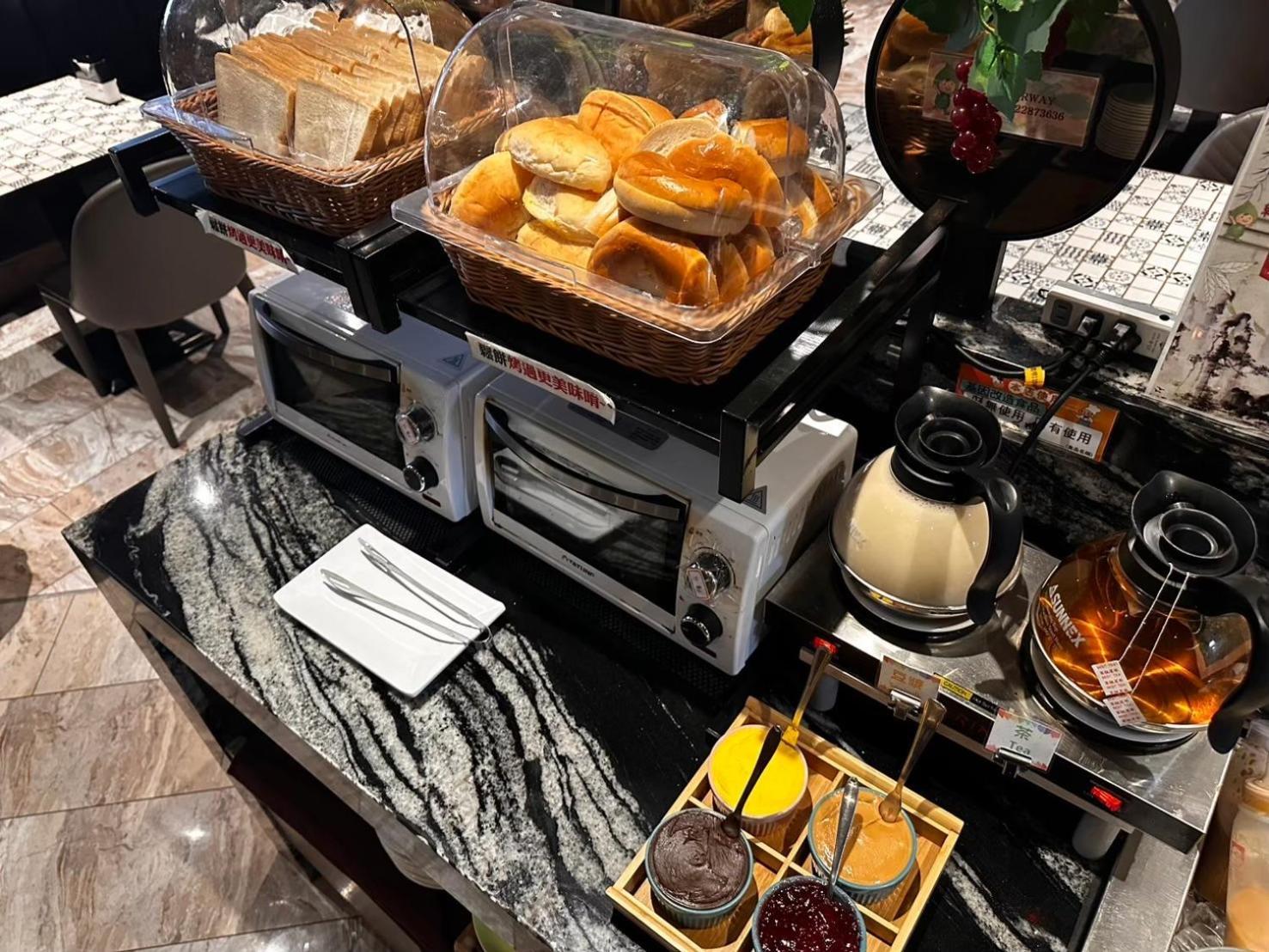 Norway Forest Motel - Wen Chuang Branch Taizhong Zewnętrze zdjęcie